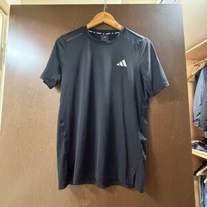 Men's Adidas Training Tee, in excellent condition.